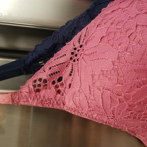💕LAURA ASHLEY💕 2 Pack Bras ~ Pink & Blue Lace 34C NWT - Picture 9 of 15